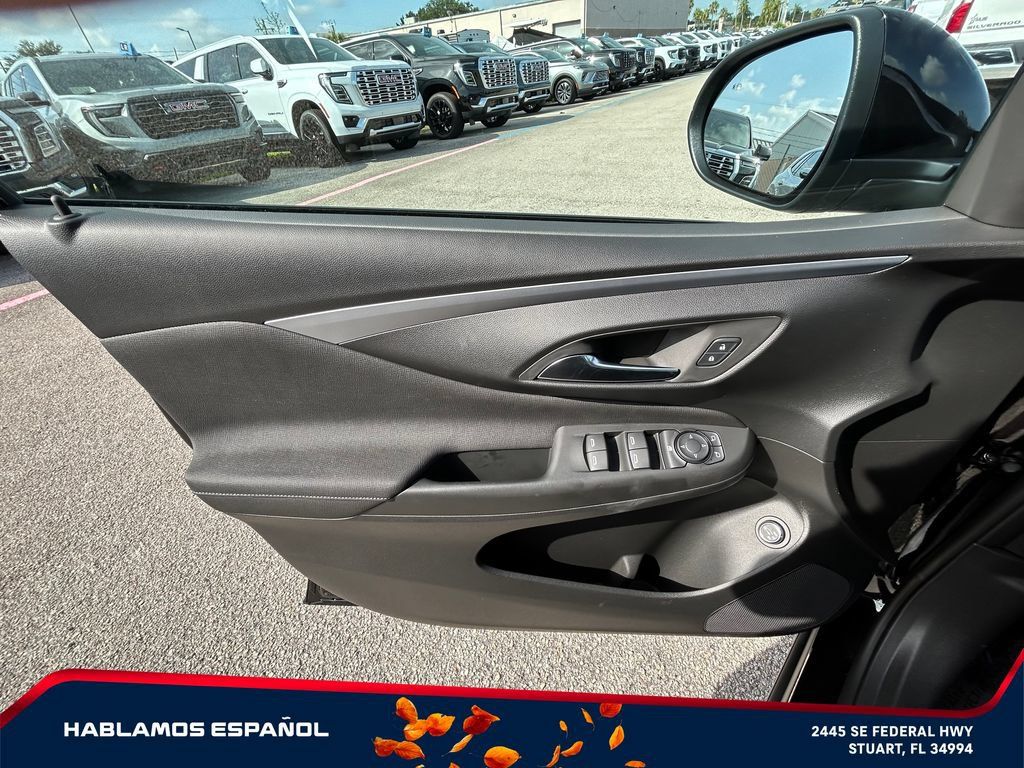 New 2026 Buick Envista Sport Touring w/ Convenience I Package FWD image 23