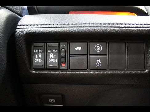 Used 2023 Honda Odyssey Sport image 27