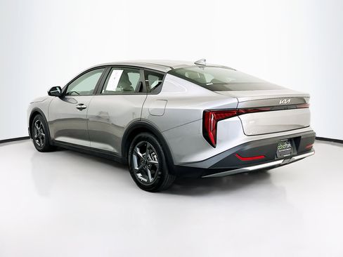 Used 2025 Kia K4 LXS image 5