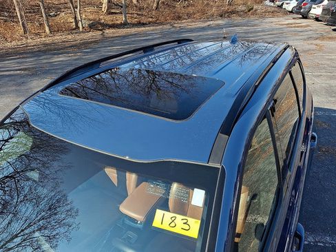 Used 2023 Kia Telluride EX X-Line AWD/4WD image 11