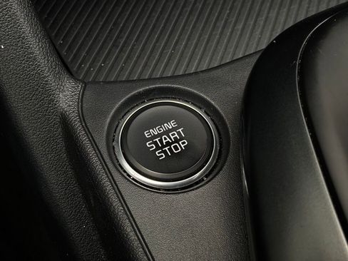 Used 2025 Kia K4 FWD image 25