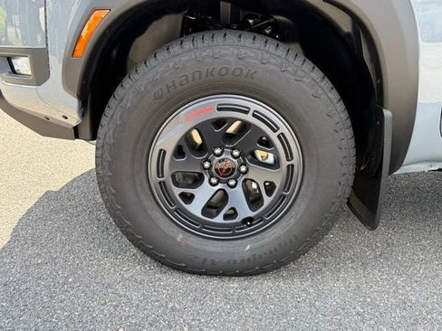 New 2026 Nissan Frontier PRO-4X w/ Pro Premium Package image 9