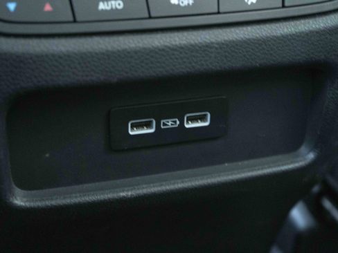 Used 2023 Honda Pilot Touring image 44