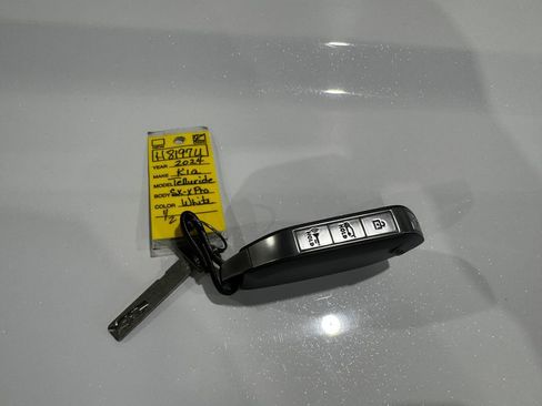 Used 2024 Kia Telluride SX X-Pro AWD/4WD image 44