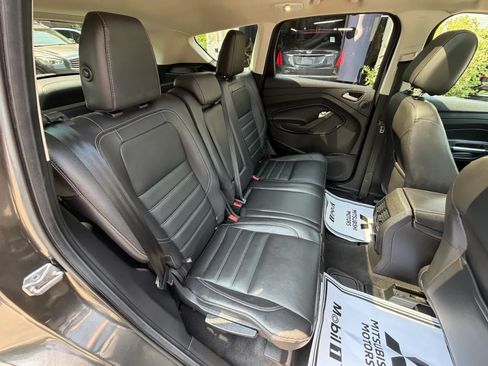 Used 2017 Ford Escape Titanium AWD/4WD image 35