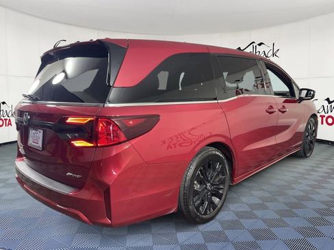 Used 2025 Honda Odyssey Sport-L image 8