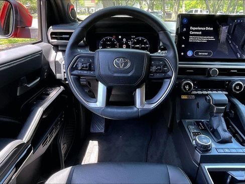 Used 2025 Toyota 4Runner Limited AWD/4WD image 8