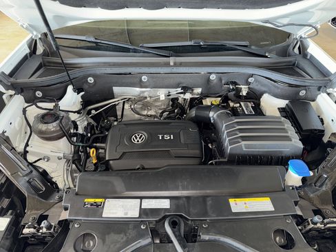 Used 2023 Volkswagen Atlas Cross Sport SEL R-Line image 34