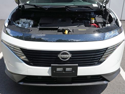 Used 2025 Nissan Murano SV AWD/4WD image 7