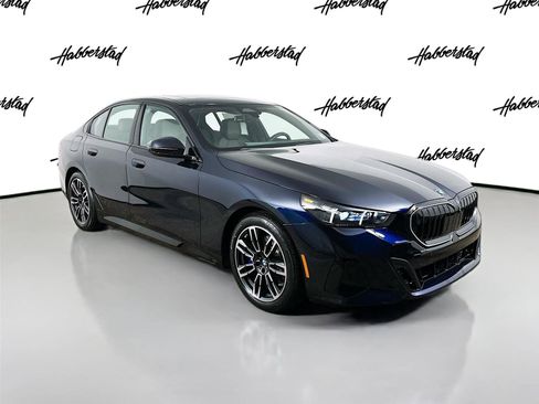 New 2026 BMW 530i xDrive 530i xDrive w/ M Sport Package image 3