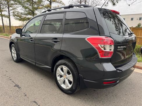 Used 2014 Subaru Forester 2.5i Premium AWD/4WD image 11
