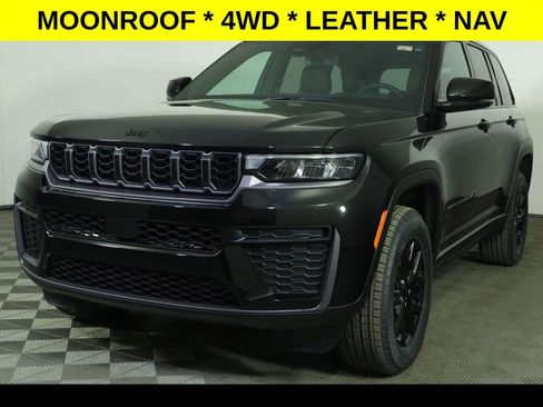 New 2026 Jeep Grand Cherokee Altitude AWD/4WD image 1