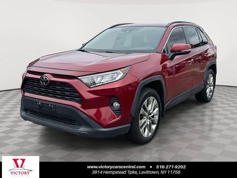 Used 2021 Toyota RAV4 XLE Premium AWD/4WD image 1