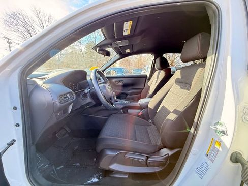 Used 2023 Honda HR-V Sport image 23