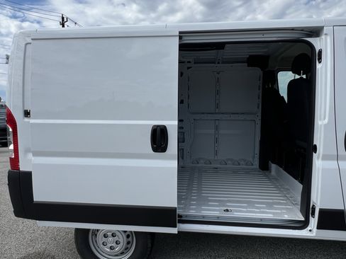 New 2026 RAM ProMaster 1500 w/ Safety Group FWD image 28