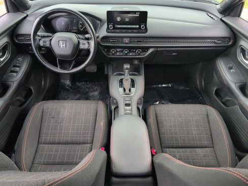 Used 2025 Honda HR-V Sport image 25