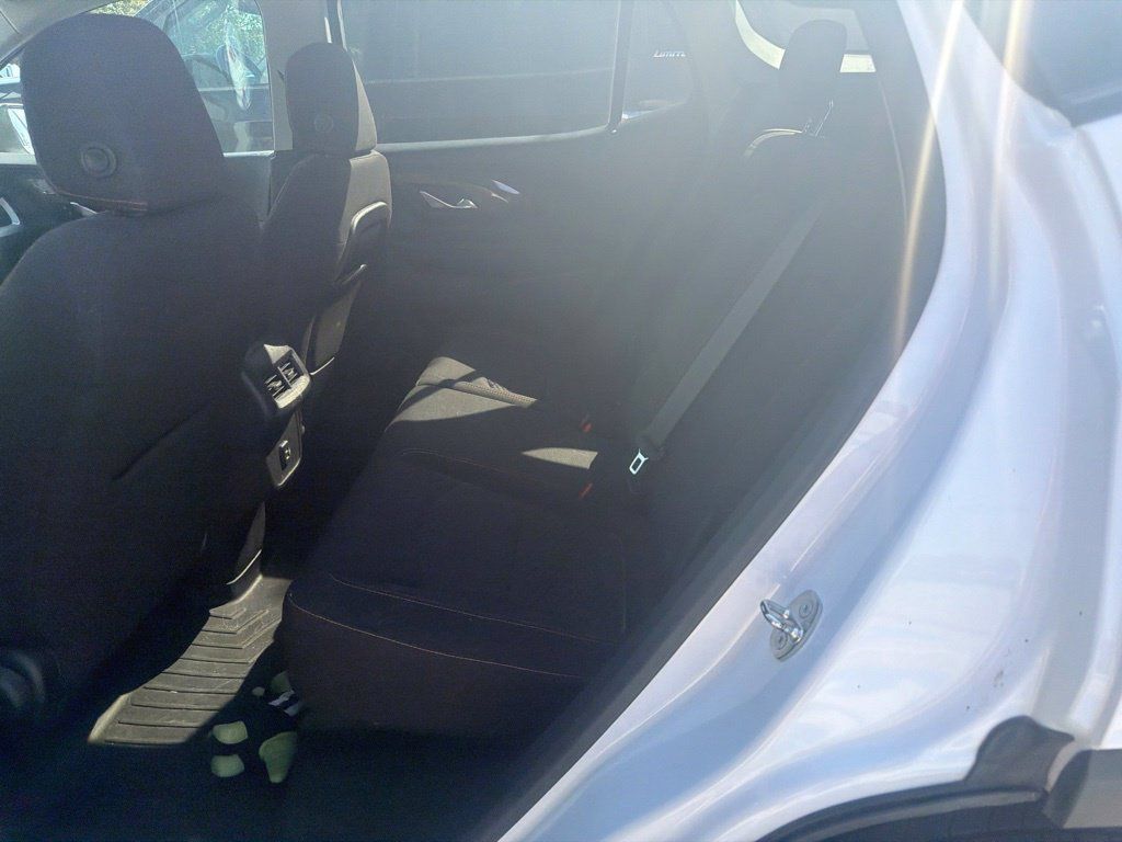 Used 2020 GMC Terrain SLE FWD image 12