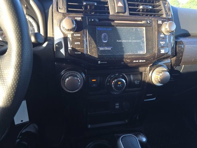 Used 2019 Toyota 4Runner TRD Off-Road AWD/4WD image 15