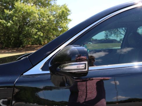 Used 2010 Lexus LS 460 image 30