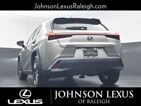 Used 2022 Lexus UX 250h w/ Accessory Package (Z1) image 18