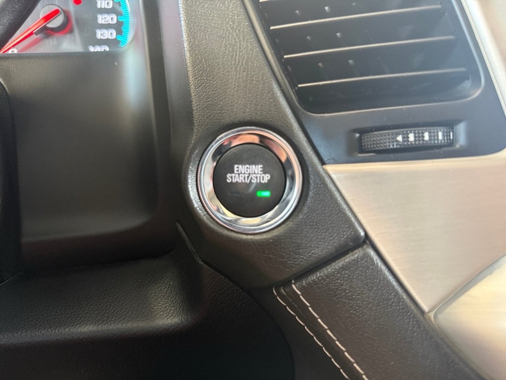 Used 2020 GMC Yukon Denali AWD/4WD image 25