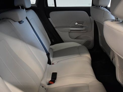 New 2026 Mercedes-Benz GLA 250 4MATIC image 19