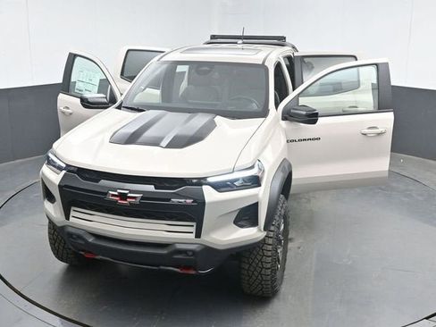 New 2026 Chevrolet Colorado Z71 w/ Midnight Edition AWD/4WD image 49