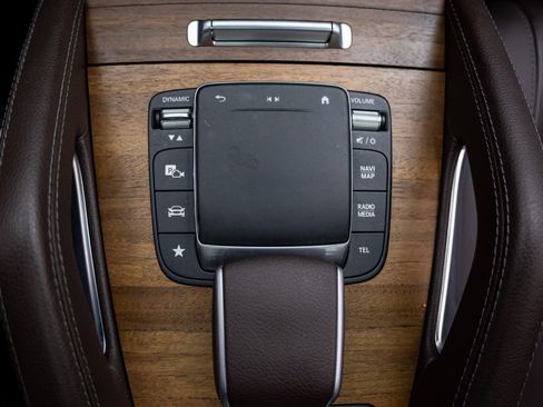 Used 2023 Mercedes-Benz GLS 450 4MATIC image 26