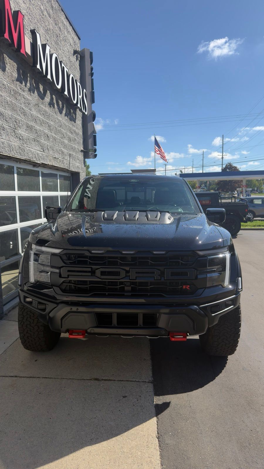 Used 2026 Ford F150 Raptor w/ Equipment Group 803A Raptor R AWD/4WD image 2