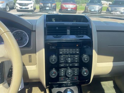 Used 2012 Ford Escape Limited image 11