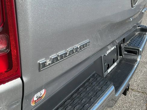 Used 2021 RAM 1500 Laramie AWD/4WD image 14