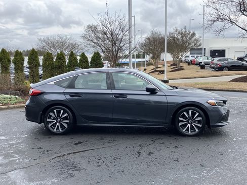 Certified 2024 Honda Civic EX-L image 11