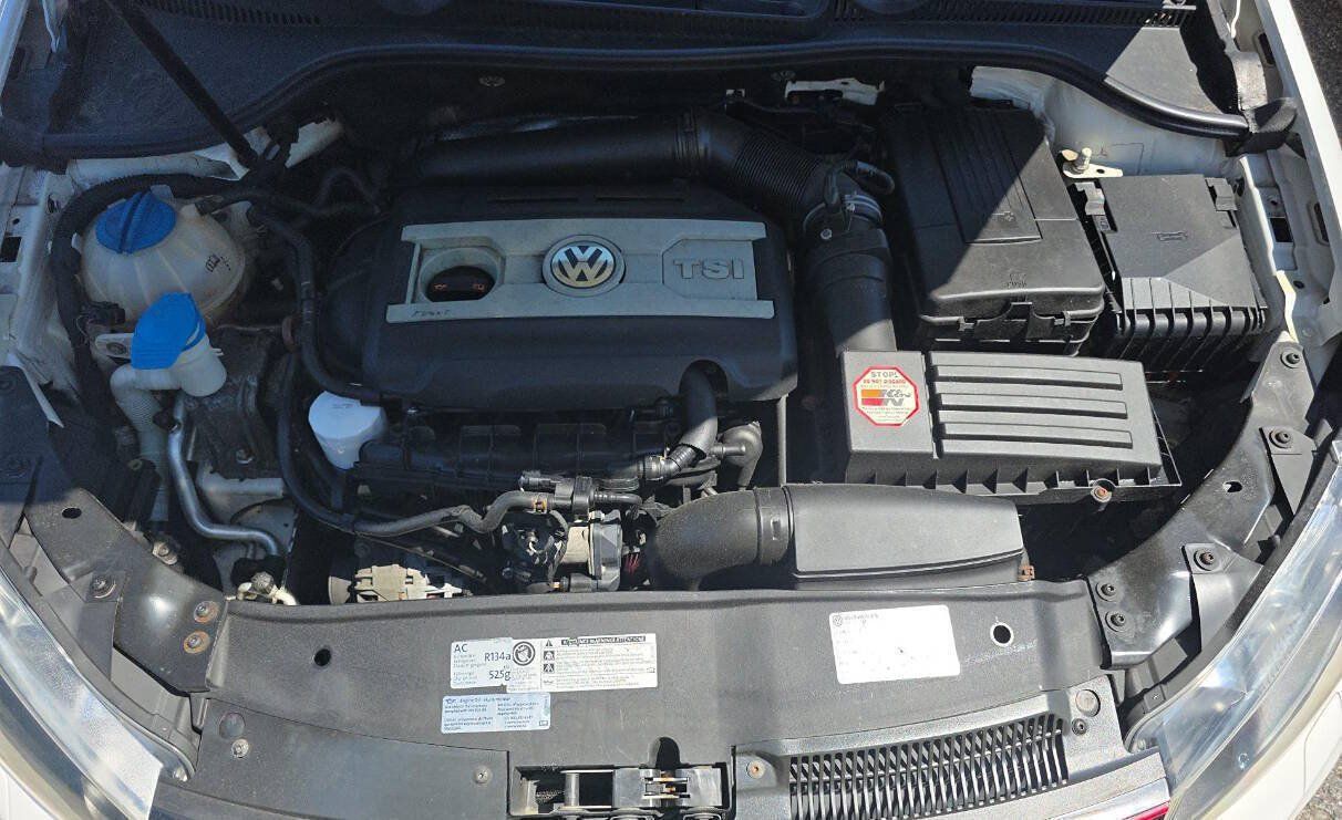 Used 2013 Volkswagen GTI 2-Door FWD image 7