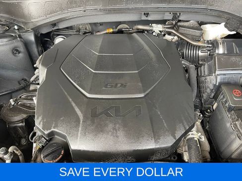 Used 2024 Kia Telluride SX w/ Towing Package FWD image 33