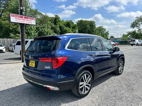 Used 2017 Honda Pilot Elite image 2