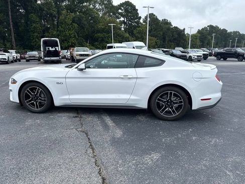Used 2020 Ford Mustang GT w/ Equipment Group 301A RWD image 9