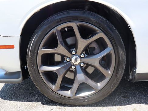 Used 2019 Dodge Challenger GT RWD image 29
