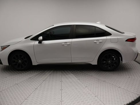 Certified 2024 Toyota Corolla SE FWD image 12