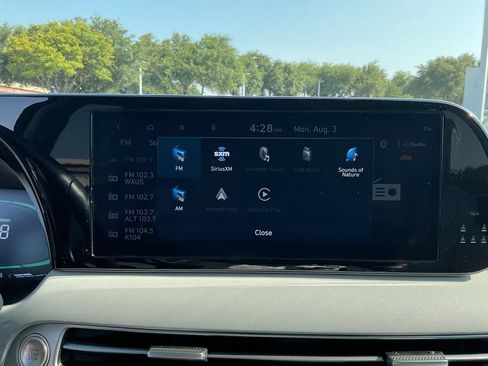Used 2025 Hyundai Palisade SEL FWD image 30