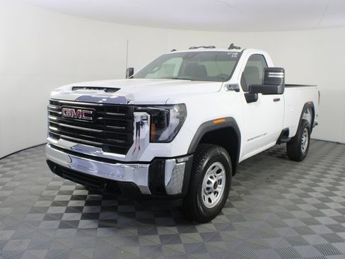 New 2026 GMC Sierra 2500 Pro image 16