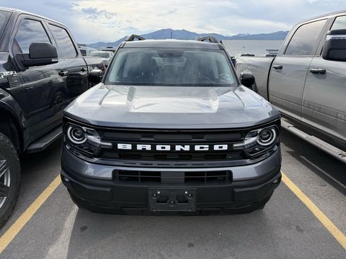 Used 2023 Ford Bronco Sport Outer Banks w/ Tech Package AWD/4WD image 2