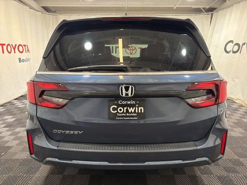 Used 2025 Honda Odyssey EX-L image 5