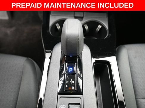 Certified 2025 Toyota Prius LE FWD image 22