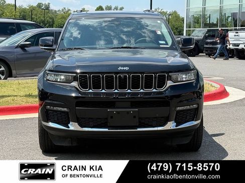 Used 2023 Jeep Grand Cherokee L Limited w/ Luxury Tech Group II AWD/4WD image 2