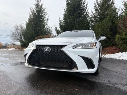 Used 2021 Lexus ES 350 F Sport w/ Accessory Package 2