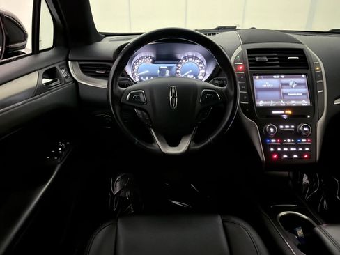 Used 2017 Lincoln MKC Premiere FWD image 30