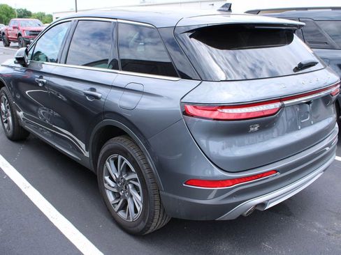 Used 2023 Lincoln Corsair AWD w/ Equipment Group 101A image 8
