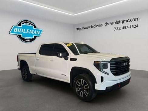 Used 2023 GMC Sierra 1500 AT4 AWD/4WD image 1