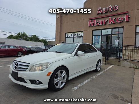 Used 2010 Mercedes-Benz C 300 Sedan image 1