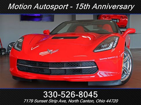 Used 2017 Chevrolet Corvette Stingray Coupe w/ 1LT RWD image 56